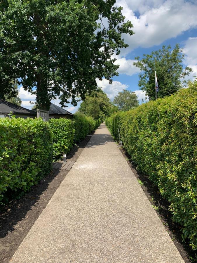 Glamping Aan De Plas Vinkeveen Exteriör bild