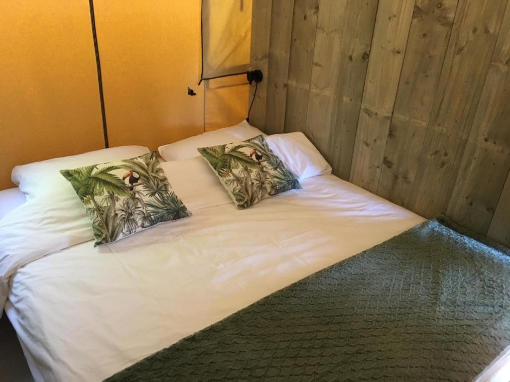 Glamping Aan De Plas Vinkeveen Exteriör bild